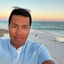 TODAY SHAPES MY TOMORROW. IT'S UP TO ME TO MOLD IT, TO TAKE CONTROL AND  SEIZE EVERY OPPORTUNITY. THE POWER IS IN THE CHOICES I MAKE EACH DAY. I EAT  WELL, I