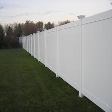 Learn how to install aluminium pool fencing with this guide from bunnings. 6 Pembroke Vinyl Privacy Fence Weatherables