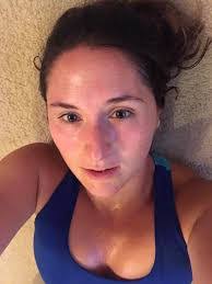 Dana Reaves's Instagram, Twitter & Facebook