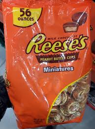 2 cups (79g) log food: Reese S Peanut Butter Cups Miniatures Milk Chocolate