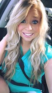 Anna Biddix's Instagram, Twitter & Facebook