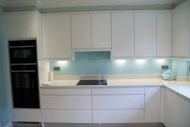 breathtaking modern white gloss kitchen