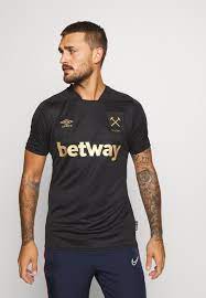 Includes the latest news stories, results, fixtures, video and audio. Umbro West Ham Vereinsmannschaften Black Gold Schwarz Zalando De
