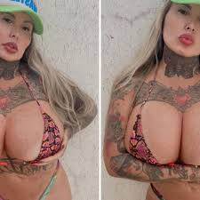 Sabrina Boing Boing diminui silicone após problemas de saúde