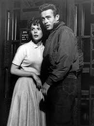 Natalie Wood And James Dean James Dean James Dean Photos Movie Stars