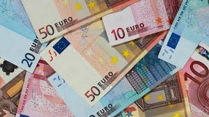 Als zahlungsmittel wurde der euro schließlich am 1. Banknotenumlauf Hat Sich Fast Verdoppelt