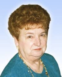 Maxine Rutherford's Instagram, Twitter & Facebook