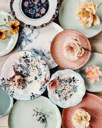 The best dinnerware sets of 2020 from brands like corelle and gibson. Pin By Vegetarian Ventures On Wishlist Wantwantwant Dinnerware Unique Dishes Sets Plates