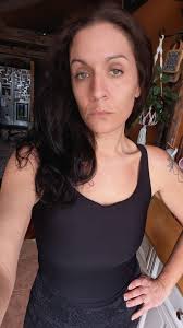 How to maintain knee health while running six days a week?