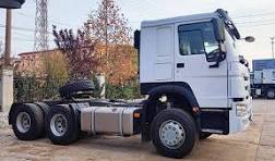 Sinotruk Howo 380 hp Tractor Head