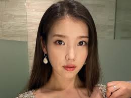 The mass or volume that constitutes one international unit varies based on which substance is being measured, and the variance is based on the biological activity or effect, for the purpose of easier comparison across substances. Iu Announces Album Comeback Date With Pre Release Track