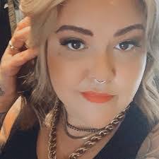 Carla Randall's Instagram, Twitter & Facebook