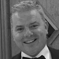 Steve Lavery's Instagram, Twitter & Facebook