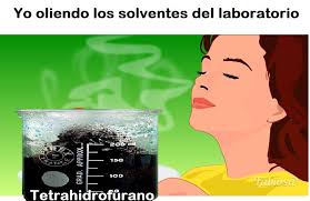 Jaja yo oliendo el benceno o el diclorometano