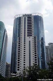 Being just a stone throw away from petronas twin towers, it is just a short walking distance away to the fabulous suria klcc shopping mall as well. Menara Ta One The Skyscraper Center