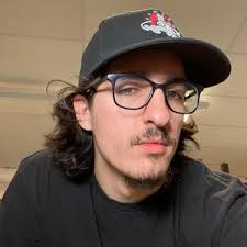 Zack Desimas (@zack.desimas)