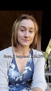 Laurie Huff's Instagram, Twitter & Facebook