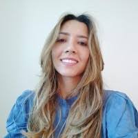 Monize Machado Siqueira