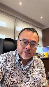 Richard Wee (@ricwee)