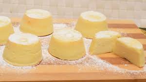 Molto saporiti grazie all'aggiunta di banane schiacciate e alla panna nell'impasto. Muffin Alla Ricotta E Panna Che Si Sciolgono In Bocca Senza Lievito E Senza Burro Youtube