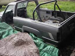 Learn more about price, engine type, mpg, and complete safety and warranty information. Free 1985 Toyota 4runner Body