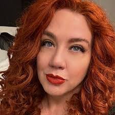 Wendy Owens's Instagram, Twitter & Facebook