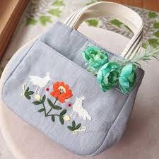 ミニバッグです handmade bag handmade 手作 手工 刺绣 diy embroidery ハンドメイド art broderie vyshivka patchwork bags burlap bag embroidery