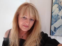 Project Renova Author Terry Tyler talks to Kendall Reviews.