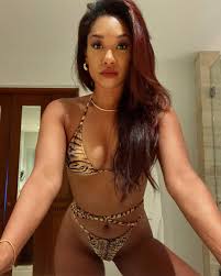 Candice Patton - Free pics, galleries & more at Babepedia