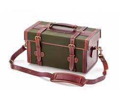 661140, 33 bruton street, london, w1j 6hh, is the controller of your information and all personal data inquiries should be sent to privacy@hollandandholland.com. Holland Sport Leather Canvas Cartridge Magazine