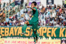 Pertandingan persebaya surabaya vs persik kediri akan dilangsungkan di stadion si jalak harupat, bandung pada hari ini, selasa (23/3/21) pukul 18.15 wib. Persebaya Vs Persik Bajul Ijo Menang Meyakinkan 3 1 Di Piala Gubernur Jatim 2020 Okezone Bola