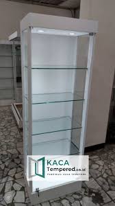 Jual lemari pajangan kaca klasik italian style model lemari pajangan kaca klasik italian style by furniture lemari jepara nama : Jual Etalase Kaca 1 Ngawi Kacatempered Co Id