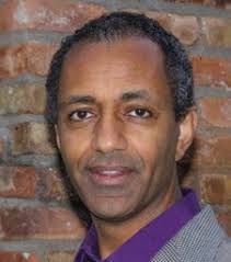 C O M M E N C E M E N T 