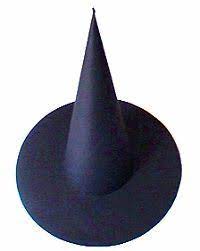 Vous cherchez de quoi compléter le déguisement pirate de votre petit jack sparrow ? Fabrication D Un Chapeau De Sorciere Chapeau Sorciere Deguisement Sorciere Deguisement Halloween