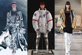 The ispo textrends spring/summer 2022 color trends launched under the overall inspiration of the rehumanizing mood. These Are The Ultimate Fashion Trends For Fall Winter 2021 2022 Vogue Paris