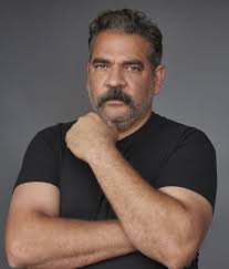 Chillin With Hemky Madera In 2020 Queen Of The South Best Tv Queen