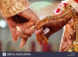 Hindu Wedding Ring Ceremony In 2020 Wedding Ceremony Rings Affordable Wedding Ring White Wedding Ring