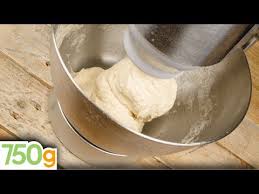 Pate A Pizza Au Robot 750g Youtube Recette Robot Patissier Pate A Pizza Recette Avec Robot Patissier