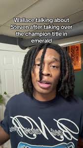 Mini Wallace Emerald