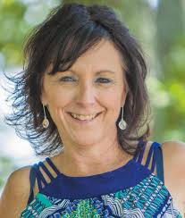 D&E to honor five alumni at homecoming