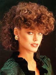 80s Hairstyle: 20 Hair Ideas to Rock in 2023