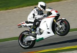 Nonostante le notizie in circolazione. Motogp Fausto Gresini Alvaro Bautista E Un Pilota Molto Veloce E Lo Stimo Per La Sua