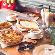 Head over 5.1 cafe gallery to taste such delightful matcha waffle, lunatic waffle, cream tortilla, sensational prawn pizza, and more. 7 Restoran Pizza Best Di Kuala Lumpur