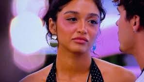 Love Island USA' Star Belle-A Walker Speaks Out After Cierra Ortega's Exit  Over Anti-Asian Slur