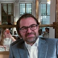 Derek Harrington's Instagram, Twitter & Facebook