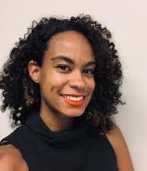 Danielle Dean's Instagram, Twitter & Facebook