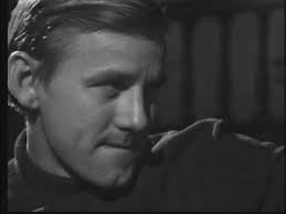 I never knew this was the original Willie Loomis. Anybody know why this guy  left the series? : r/DarkShadows