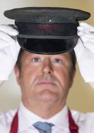 Personal items given by Lawrence of Arabia to his landlady's son will  auctioned in June