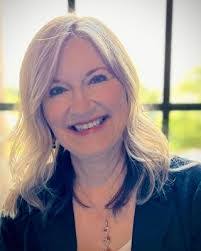 Marilyn Bara's Instagram, Twitter & Facebook