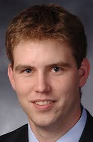 Webber tries unsuccessfully to cut lawmakers' special license plates